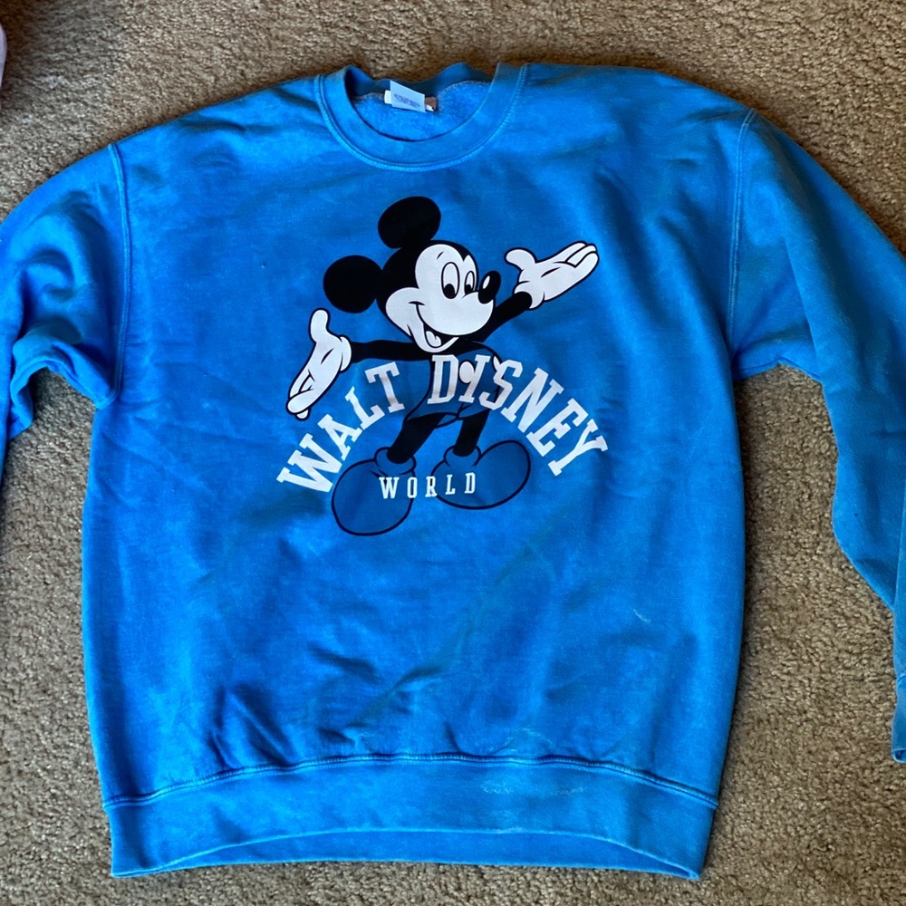 Walt Disney World blue crewneck sweatshirt
